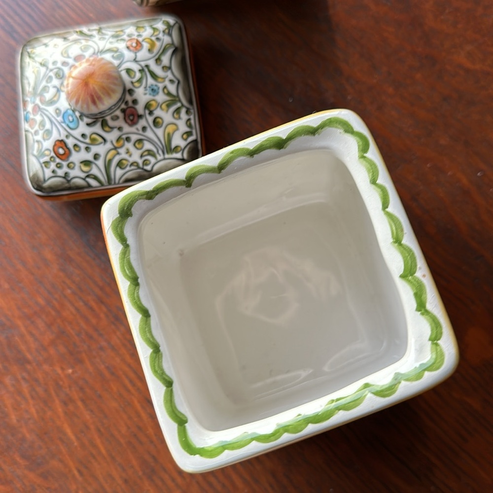 🇵🇹Ceramicas De Coimbra 3.5 wide x 5” H Square hand painted jar/lid Portugal - Picture 11 of 16